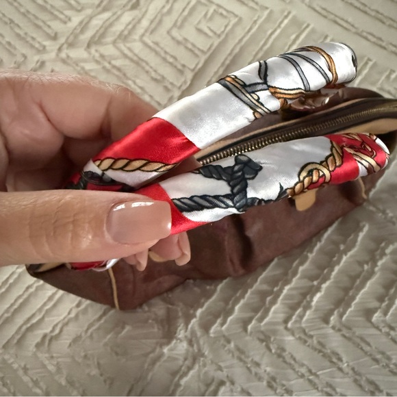 Vintage Etro Bag - Picture 9 of 14